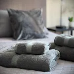 Modernes, Mediales Apartment, Naehe Der Neuen Leipziger Messe, Bis Vier Personen * Leipzig