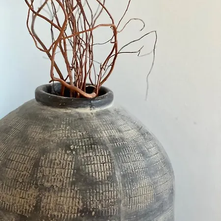 Modernes, Mediales Apartment, Naehe Der Neuen Leipziger Messe, Bis Vier Personen Leipzig