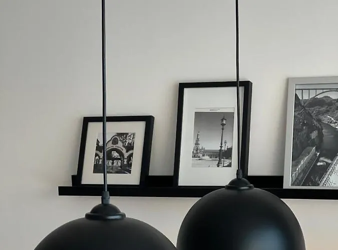 Modernes, Mediales Apartment, Naehe Der Neuen Leipziger Messe, Bis Vier Personen * Λειψία